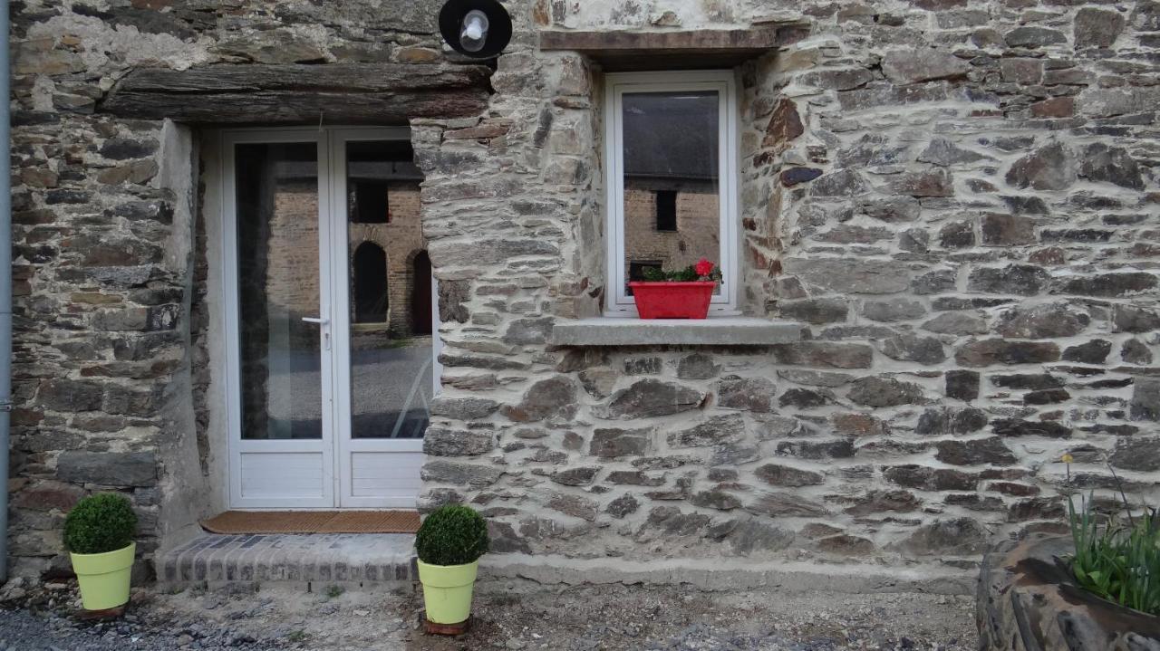 La Petite Houssaye Panzió Villiers-Fossard Kültér fotó